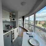 Vue Sur Le Pic Du Jer/Confortable/Calme